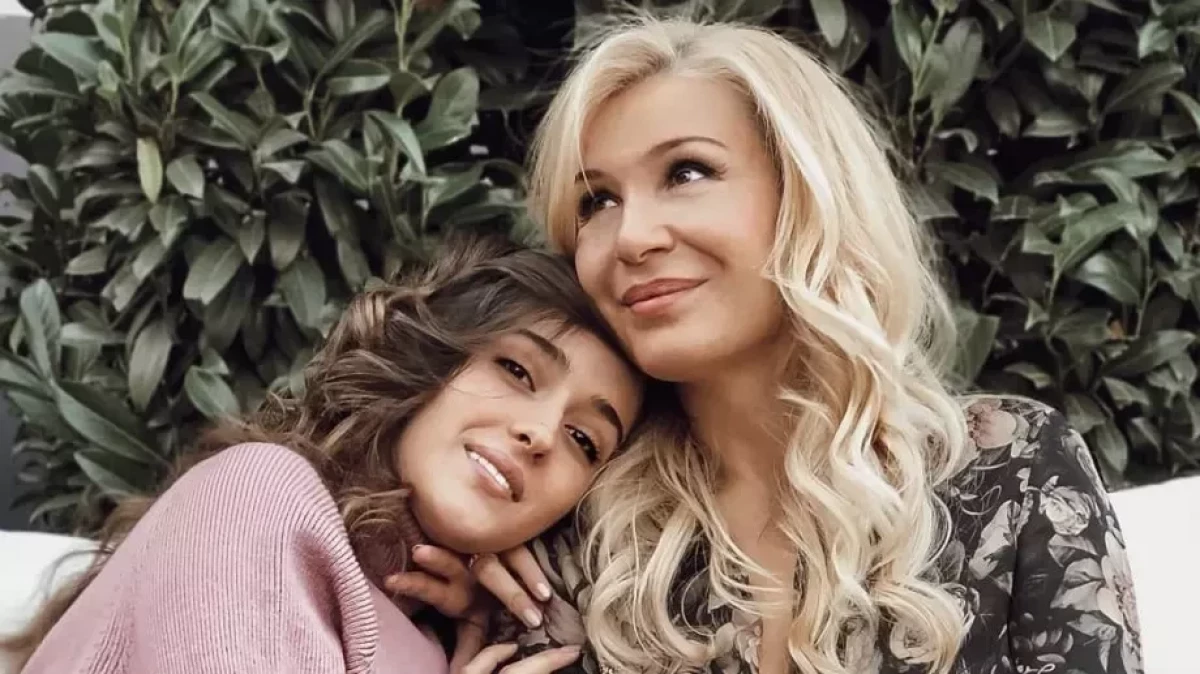 Водещата Гала става баба за втори път. Мари Константин разкри щастливата новина