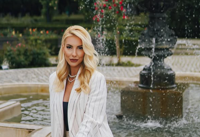 Маги Томова избягала от родния си град заради тормоз от бивше гадже. Пребил баща ѝ, запалил колата на майка ѝ…