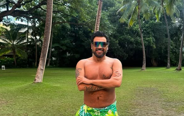 Азис на печалба: Прибра 1 милион евро от концертите си и сложи силиконови импланти (Снимки)